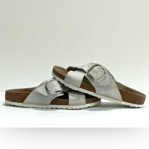 Birkenstock Siena size 7.5 / 38 Metallic Silver Suede Sandals Big Buckle - Picture 4 of 5